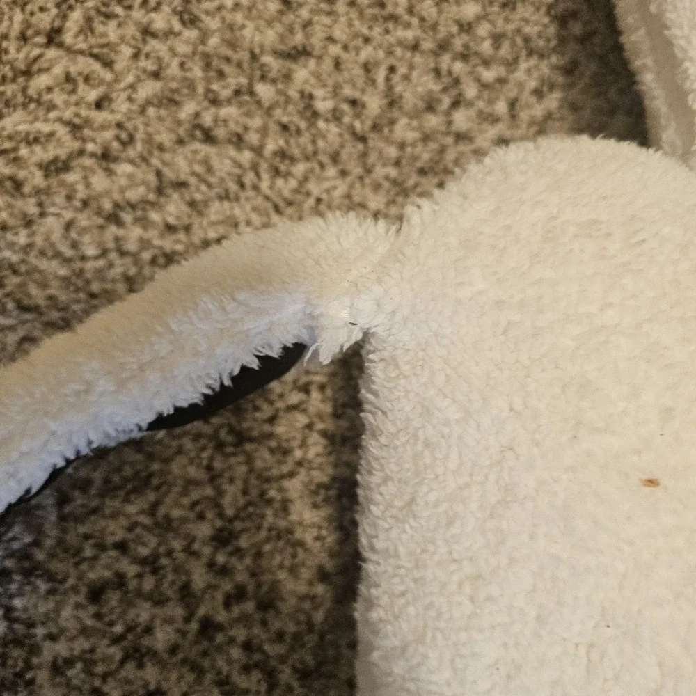 Skeleton Fleece Plush 40